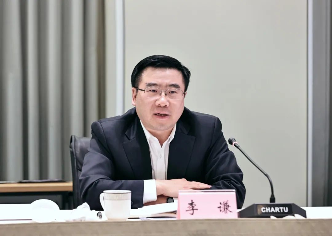 上实集团和虹口区座谈2.jpg